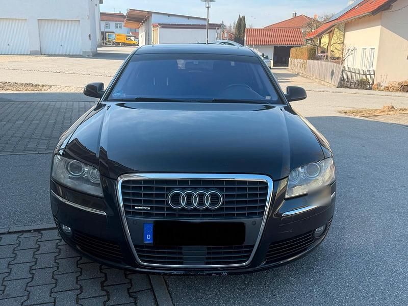 Gebraucht Audi A8L Advanced 326 PS (239 kW) 2007 Schwarz Limousine