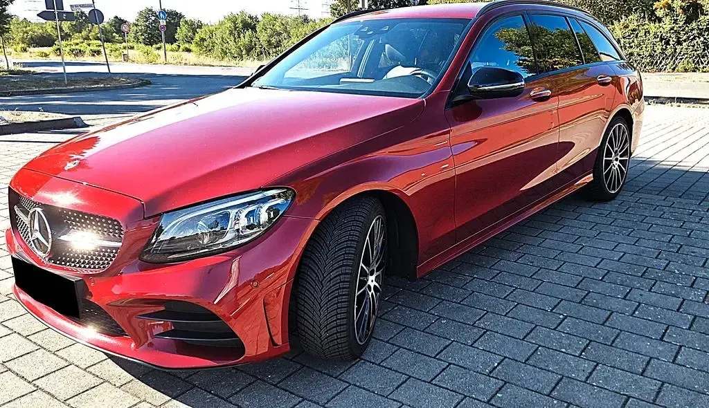 Gebraucht Mercedes C220 AMG line 194 PS (142 kW) 2018 Rot Limousine