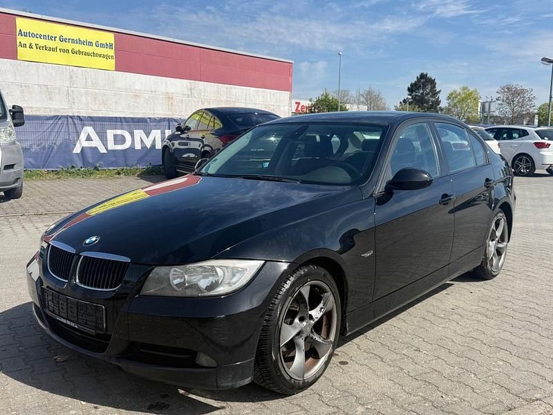 Gebraucht BMW 320 Advantage 163 PS (119 kW) 2006 Schwarz Limousine