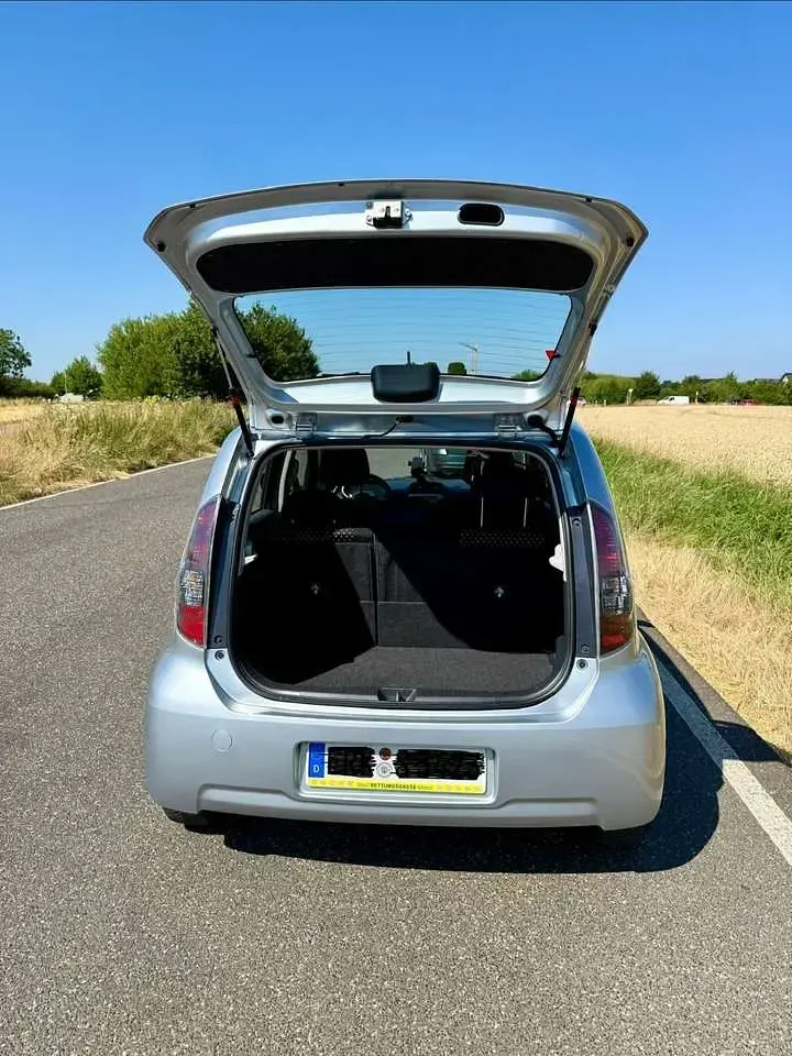 Gebraucht Daihatsu Sirion 91 PS (66 kW) 2009 Kleinwagen