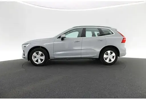Używany Volvo XC60 Core 197 KM (144 kW) 2024 Szary SUV