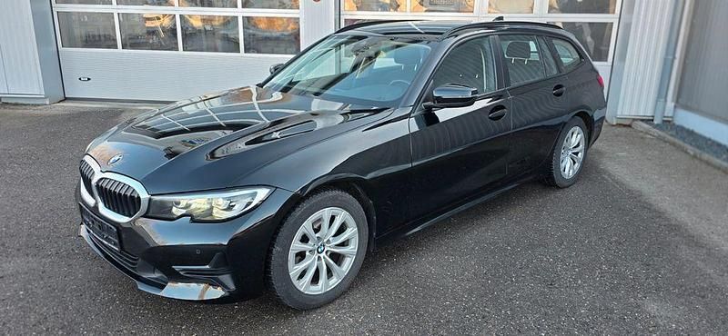 Gebraucht BMW 320 Advantage 190 PS (139 kW) 2020 Schwarz Kombi