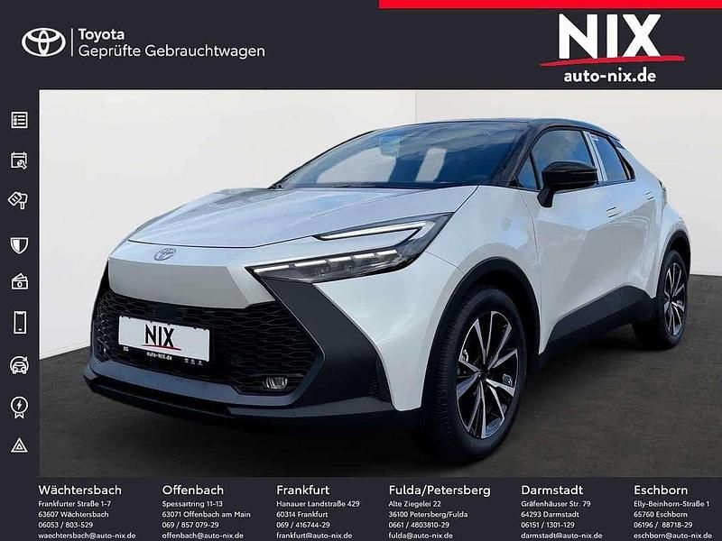 Schneeweiß / schwarz Neu 2024 Toyota C-HR Team SUV | 32.300 € (Fairer Preis) - Bild 1/4