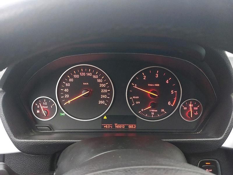 Gebraucht BMW 316 115 PS (84 kW) 2013 Schwarz Kombi