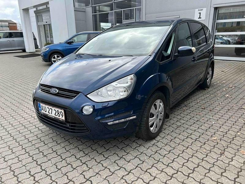 Gebraucht Ford S-MAX Titanium 140 PS (102 kW) 2012 Blau Van / Kleinbus