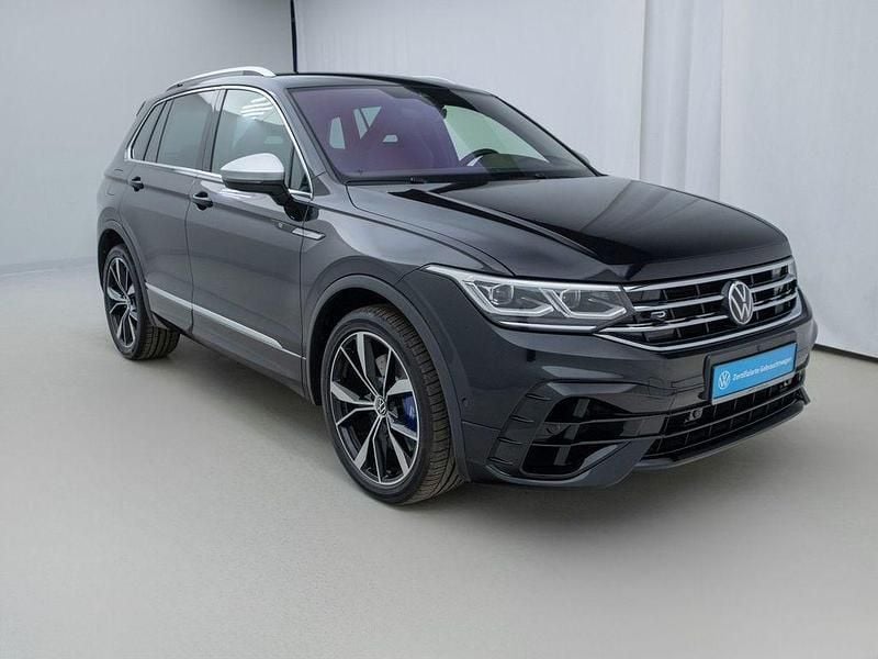 Gebraucht VW Tiguan R 320 PS (235 kW) 2023 Deep black perleffekt SUV