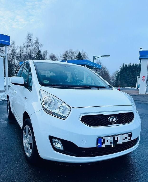 Gebraucht Kia Venga Attract 90 PS (66 kW) 2012 Weiß Kleinwagen