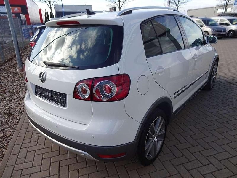 Gebraucht VW Golf VII 122 PS (89 kW) 2012 Candyweiß Kombi