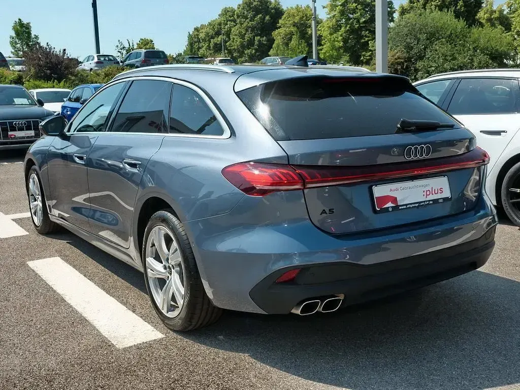 Gebraucht Audi A5 Ambiente 204 PS (150 kW) 2025 Horizontblau metallic Kombi