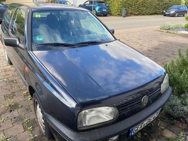 Schwarz Gebraucht 1994 VW Golf III Limousine | 1.500 € - Bild 1/4