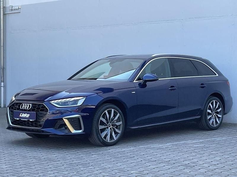 Gebraucht Audi A4 S-Line 204 PS (150 kW) 2022 Navarrablau metallic Kombi