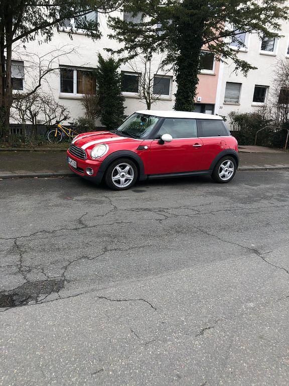 Gebraucht Mini Cooper 122 PS (89 kW) 2009 Rot Kleinwagen