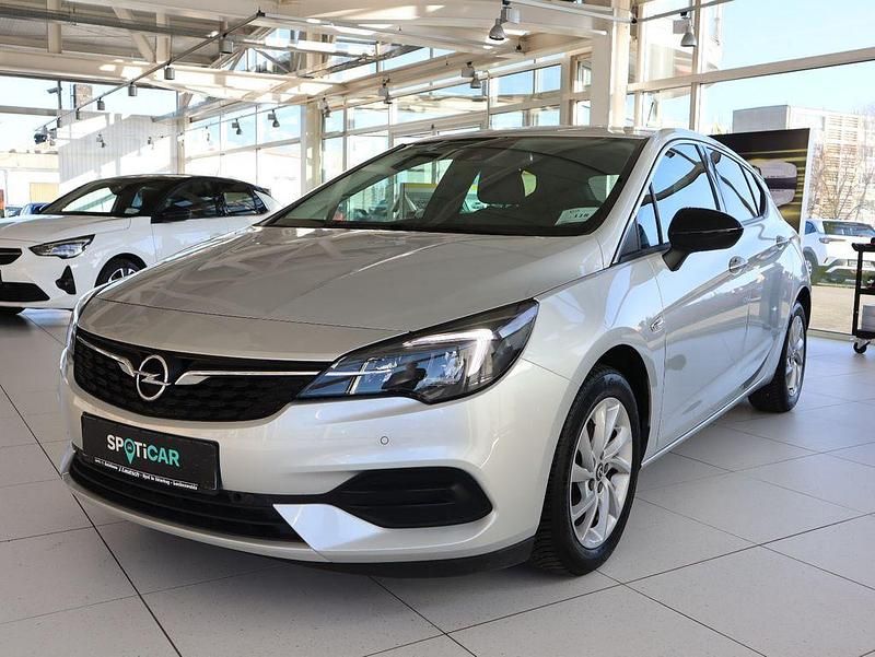 Gebraucht Opel Astra 145 PS (106 kW) 2021 Silber Limousine
