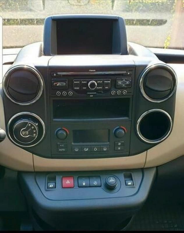 Gebraucht Citroën Berlingo 94 PS (69 kW) 2012 Schwarz Van / Kleinbus