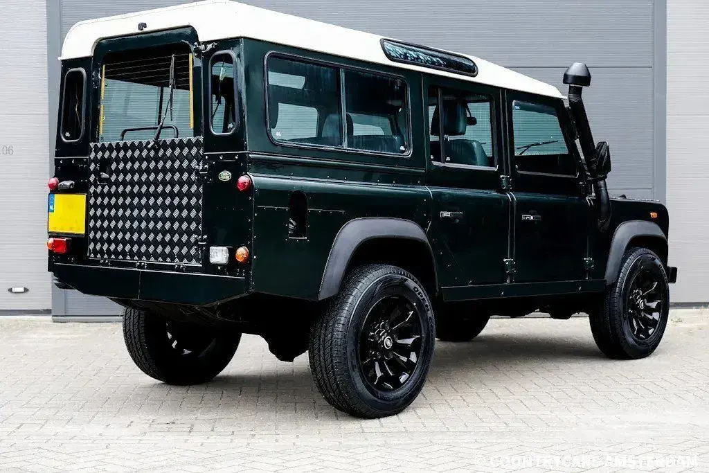 Gebraucht Land Rover Defender 105 PS (77 kW) 2000 Grün SUV