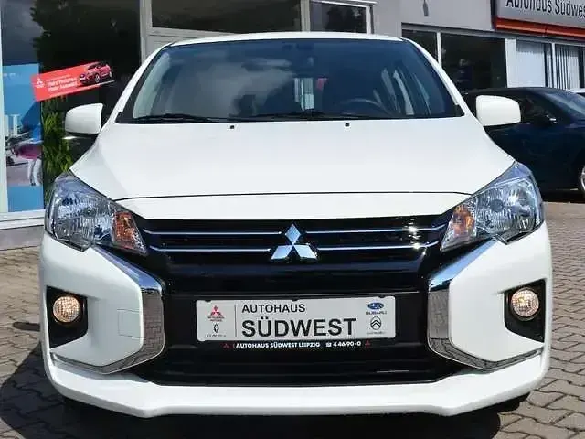 Gebraucht Mitsubishi Space Star Basis 71 PS (52 kW) 2025 Islandweiss Kleinwagen