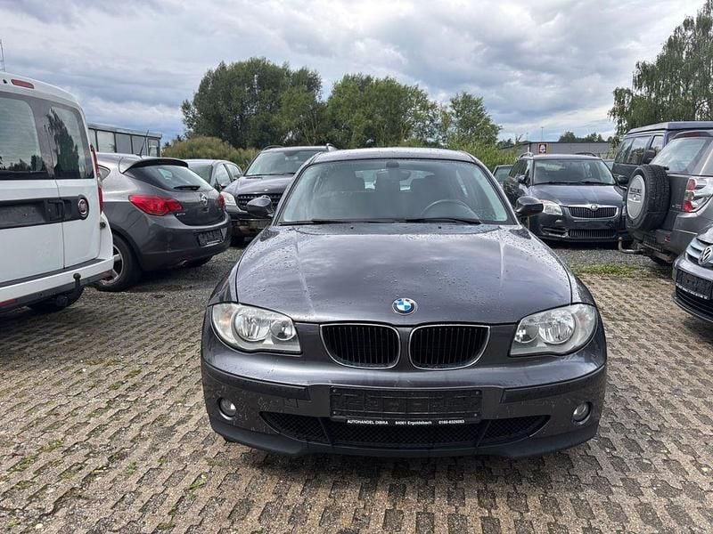Gebraucht BMW 118 Advantage 129 PS (94 kW) 2005 Grau Kleinwagen