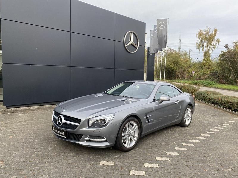 Silber Gebraucht 2012 Mercedes SL350 Cabrio | 39.000 € (Fairer Preis) - Bild 1/4