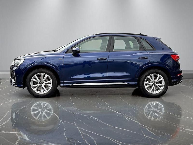 Gebraucht Audi Q3 S-Line 150 PS (110 kW) 2025 Navarrablau metallic SUV