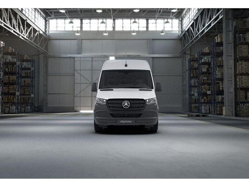Gebraucht Mercedes E-Sprinter 2022 Weiss Van