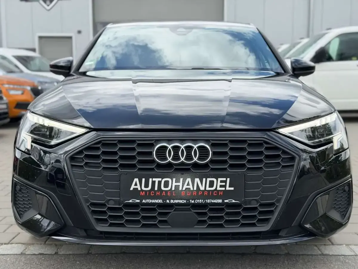 Gebraucht Audi A3 110 PS (80 kW) 2023 Schwarz Limousine