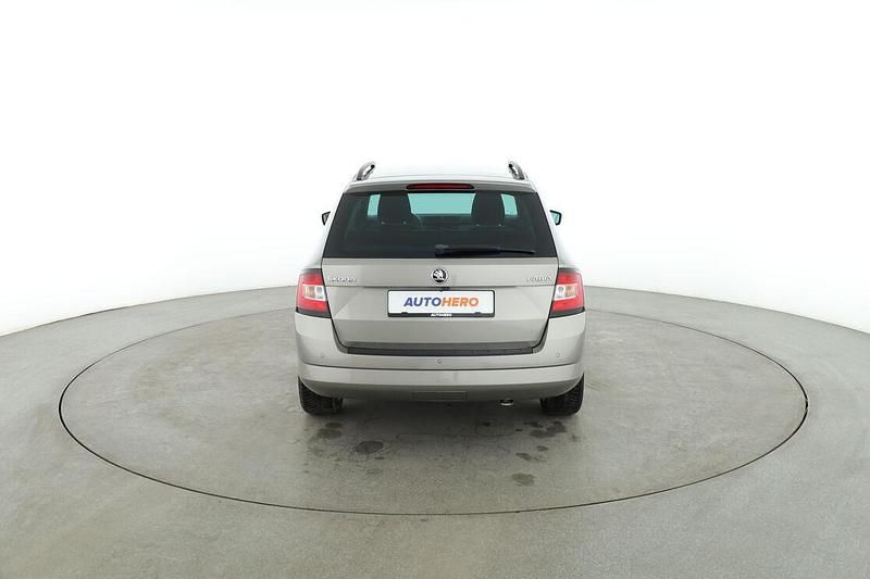 Gebraucht Skoda Fabia Joy 2016 Beige Kombi