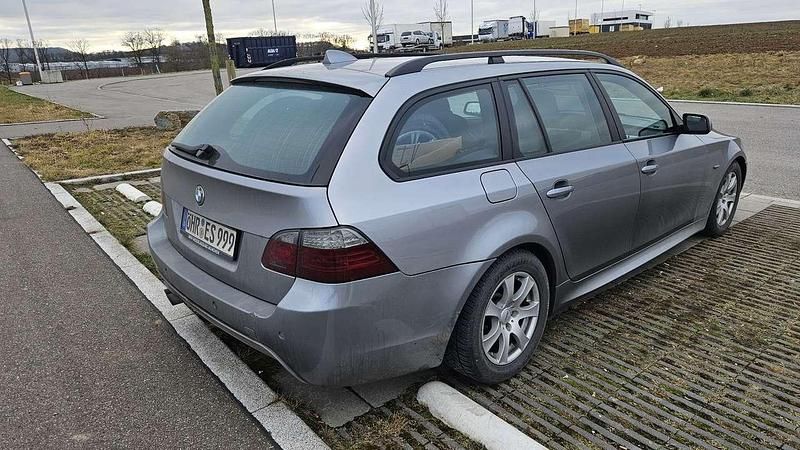 Gebraucht BMW 525 218 PS (160 kW) 2005 Kombi