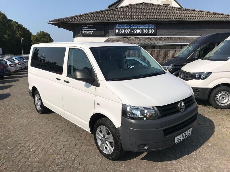 Weiß Gebraucht 2013 VW T5 Van | 15.900 € (Teuer) - Bild 1/4