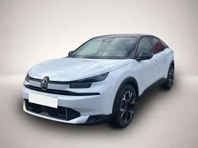 Gebraucht Citroën C4 131 PS (96 kW) 2025 Manufacturer SUV