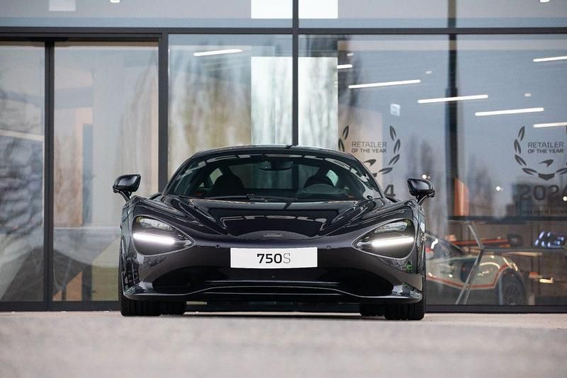 Gebraucht McLaren 750S 751 PS (552 kW) 2025 Schwarz Coupé