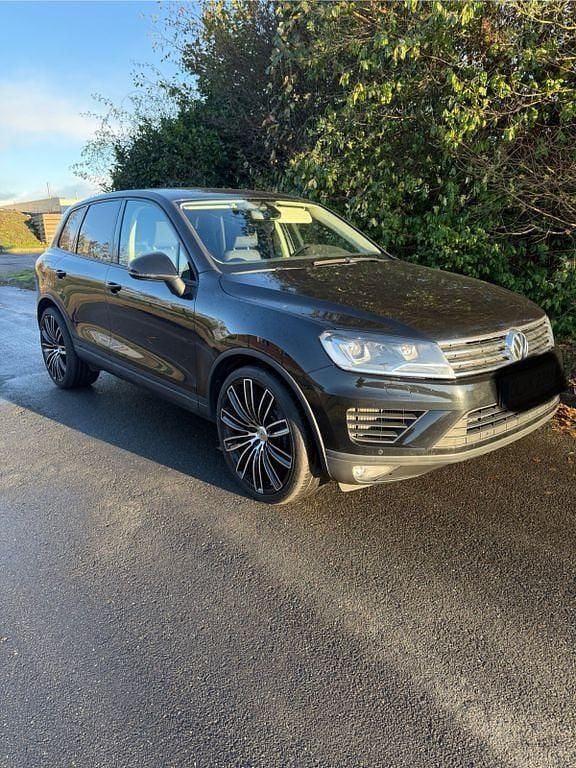 Schwarz Gebraucht 2016 VW Touareg SUV | 16.800 € (Guter Preis) - Bild 1/4