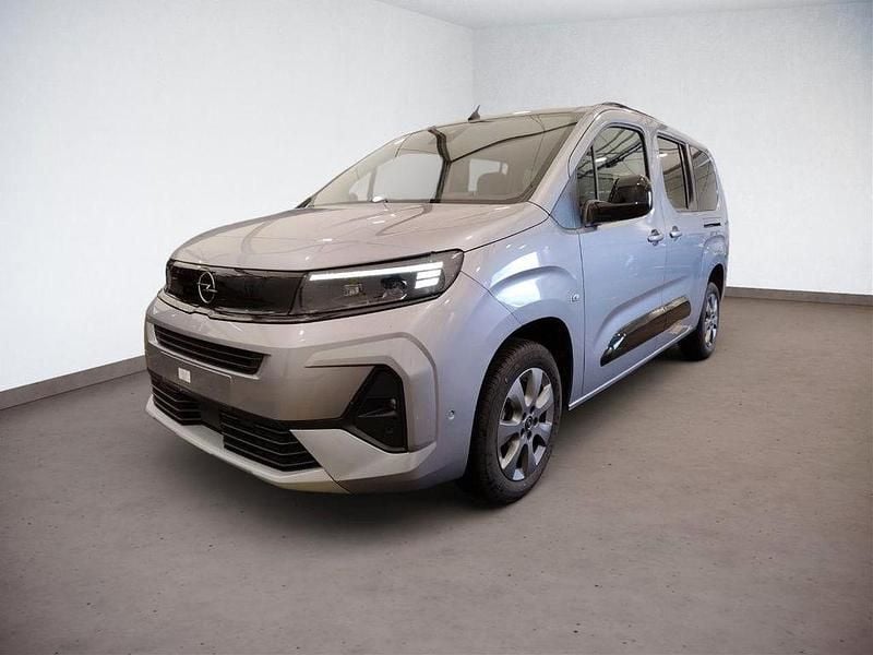 Grau Gebraucht 2024 Opel Combo Life Van / Kleinbus | 27.990 € (Teuer) - Bild 1/4