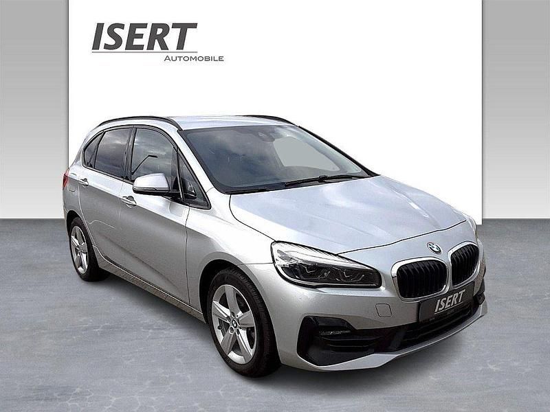 Silber Gebraucht 2021 BMW 218 Advantage Van / Kleinbus | 19.990 € (Guter Preis) - Bild 1/4