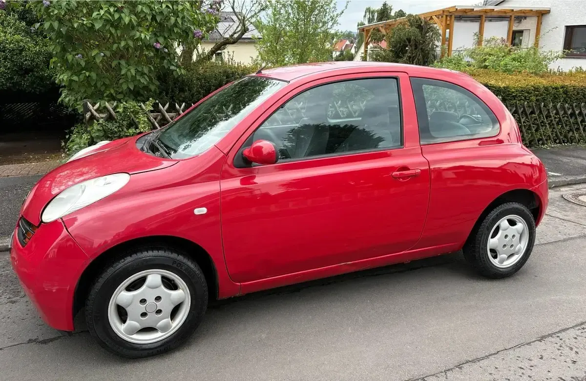 Gebraucht Nissan Micra 80 PS (58 kW) 2003 Rot Kleinwagen