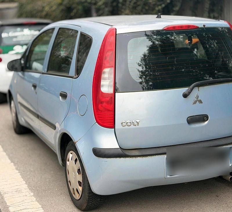 Gebraucht Mitsubishi Colt 75 PS (55 kW) 2006 Grau Kleinwagen