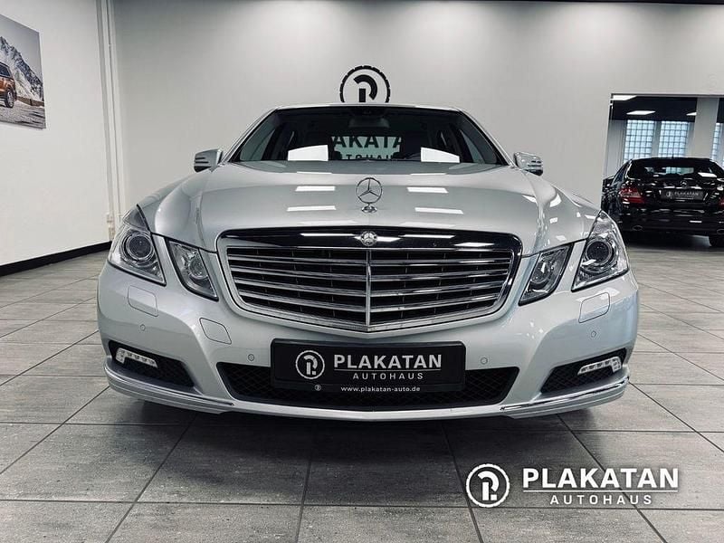 Gebraucht Mercedes E350 292 PS (214 kW) 2009 Silber Limousine