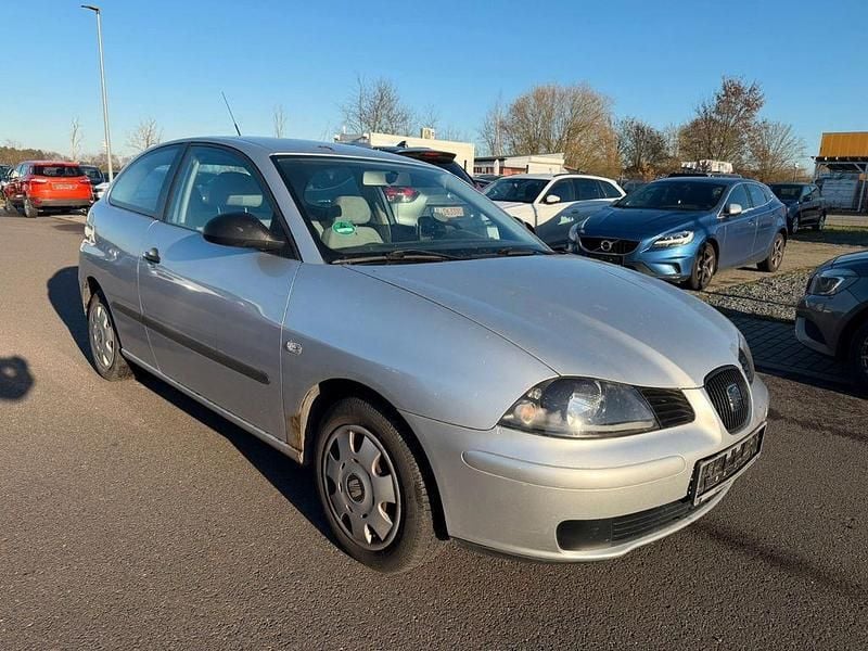 Gebraucht Seat Ibiza 64 PS (47 kW) 2004 Silber Limousine