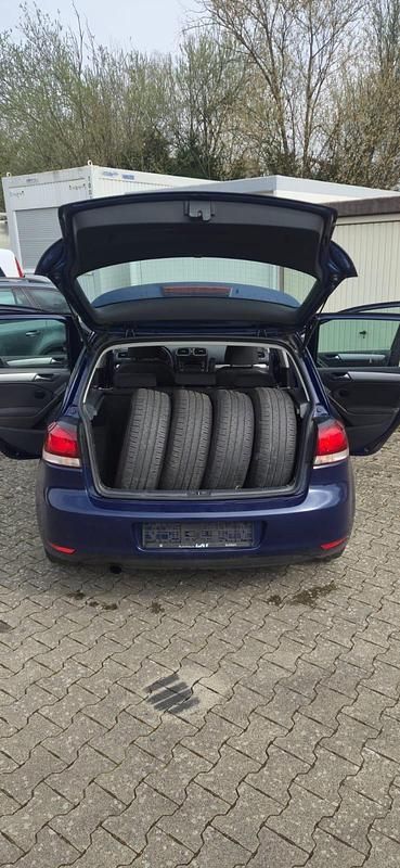 Second-hand VW Golf VII 107 CP (78 kW) 2012 Albastru Break