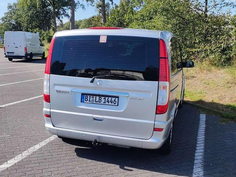 Gebraucht Mercedes Viano 150 PS (110 kW) 2005 Silber Van / Kleinbus