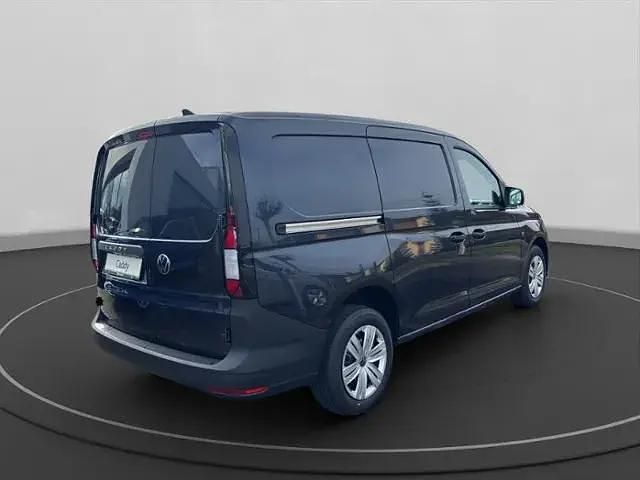 Nouă VW Caddy Maxi 75 CP (55 kW) 2026 Albastru Monovolum