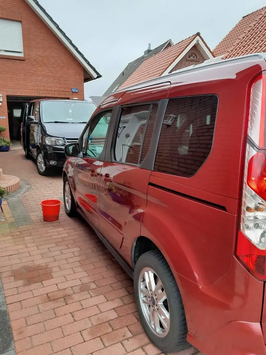 Gebraucht Ford Tourneo Connect 120 PS (88 kW) 2019 Rot Van / Kleinbus