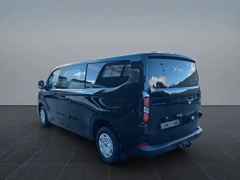 Neu Ford Transit Custom Trend 170 PS (125 kW) 2025 Schwarz Van / Kleinbus