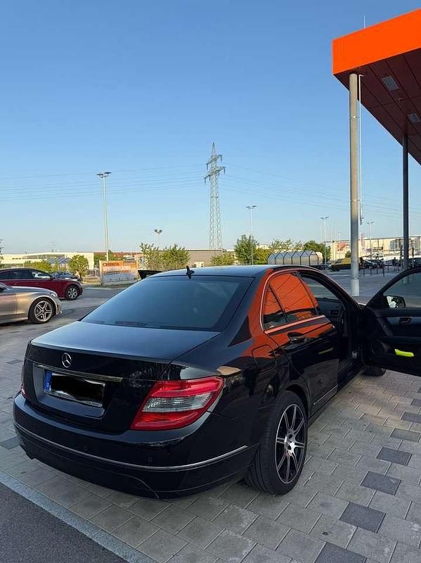 Gebraucht Mercedes C180 Avantgarde 156 PS (114 kW) 2008 Limousine