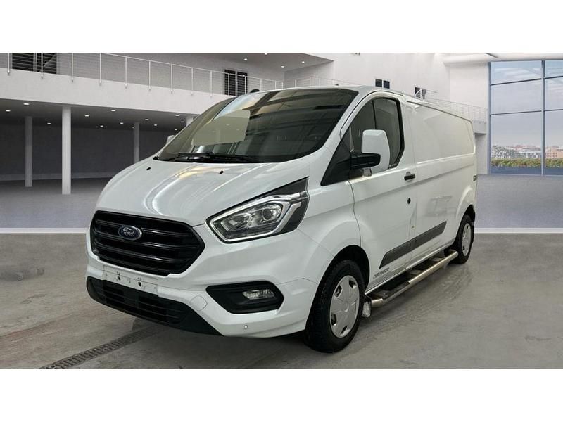 Gebraucht Ford Transit Custom Trend 131 PS (96 kW) 2022 Frostweiß Van