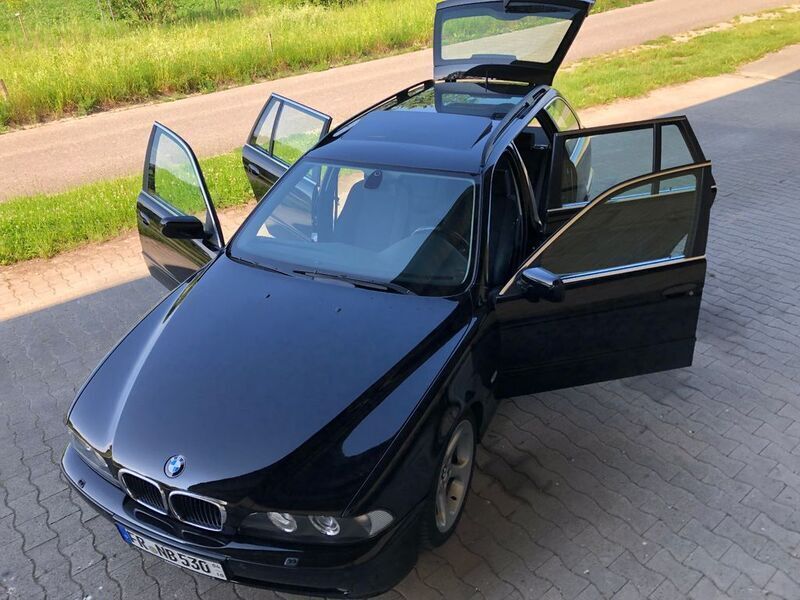 Gebraucht BMW 525 Performance 192 PS (141 kW) 2001 Schwarz Kombi