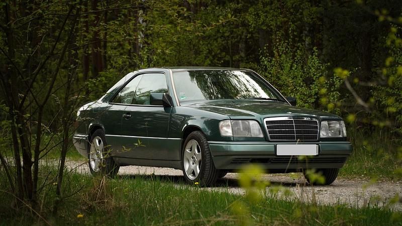Gebraucht 1993 Mercedes E320 Coupé | 12.900 € - Bild 1/4