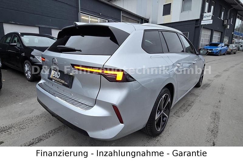 Gebraucht Opel Astra Elegance 131 PS (96 kW) 2024 Silber Kombi