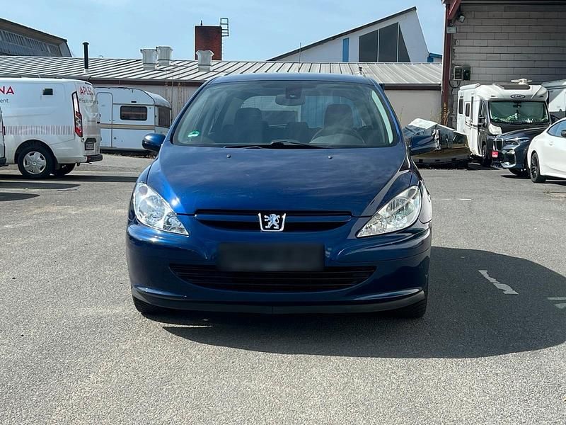Gebraucht Peugeot 307 110 PS (80 kW) 2004 Blau Kleinwagen