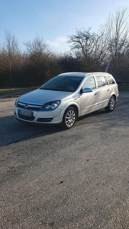 Gebraucht Opel Astra 125 PS (91 kW) 2005 Silber Kombi