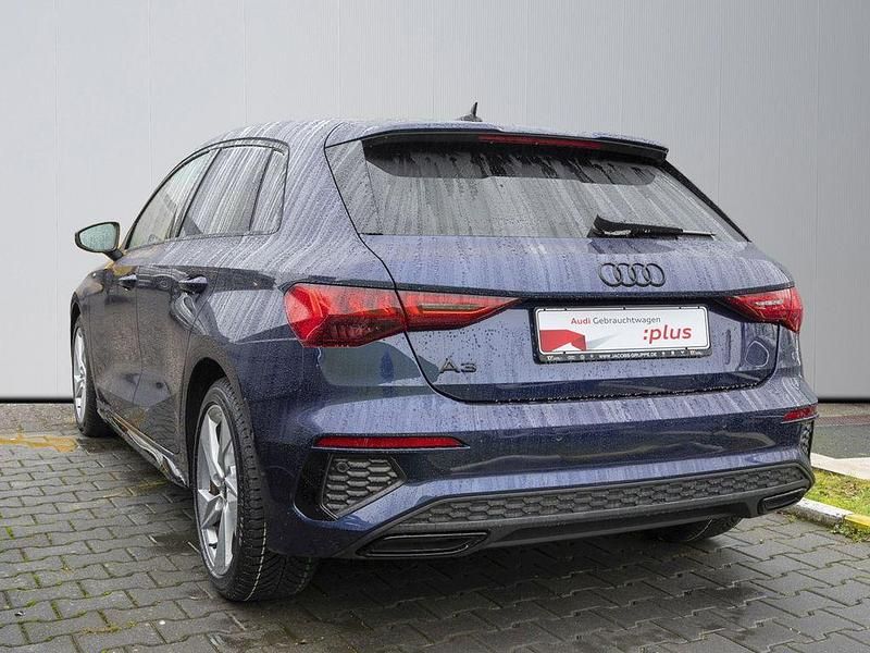 Gebraucht Audi A3 S-Line 150 PS (110 kW) 2023 Blau Limousine